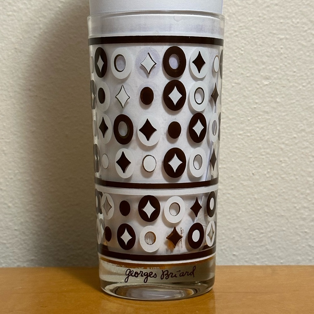 Super 70’s Georges Briard drinking glass